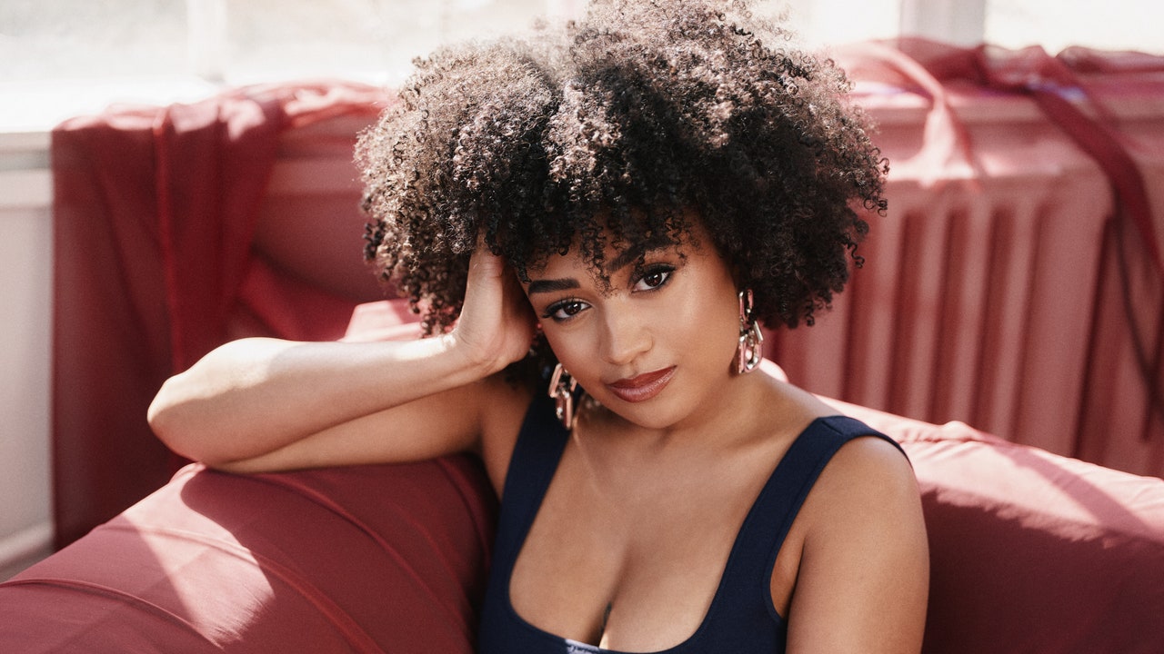 DuJour Spring Preview Emilio Madrid 1695