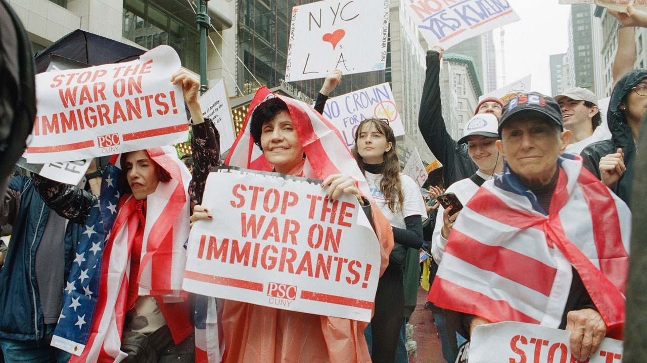 NoKings Vogue SabrinaSantiago20 copy