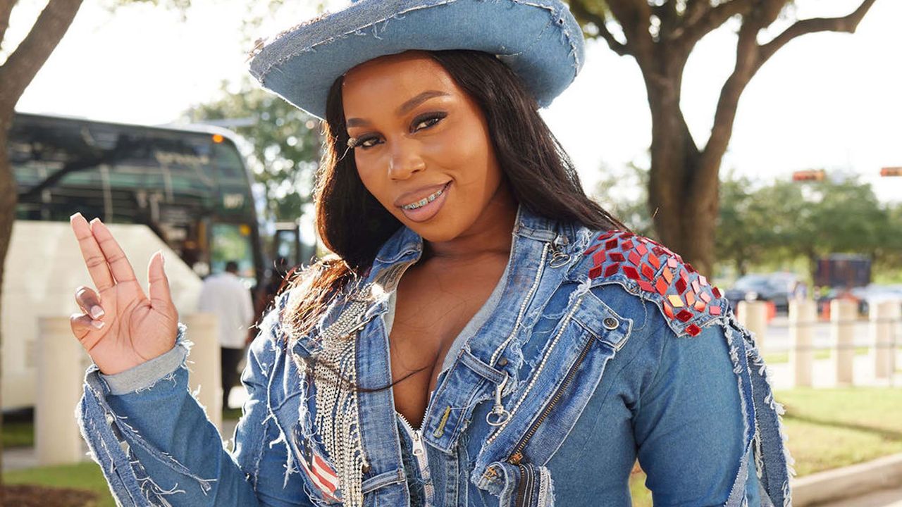 BEYONCE HOUSTON STREETSTYLE NNEOMAAJIWE 005