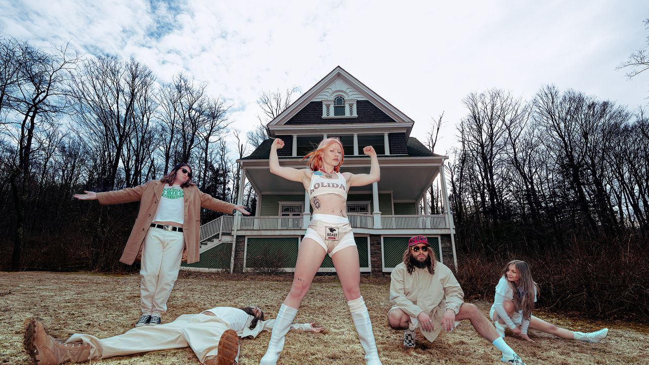 WetLeg PRESS PC Alice Backham A7507587 300dpi