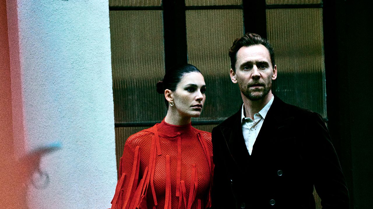 KM 121125 WEB 2840 IMAGINE ST BV NIGHT MANAGER SHOT 06 120 sRGB F1